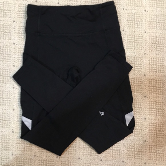 SOLD!!! Ivivva by Lululemon Yoga Leggings. - Picture 2 of 5